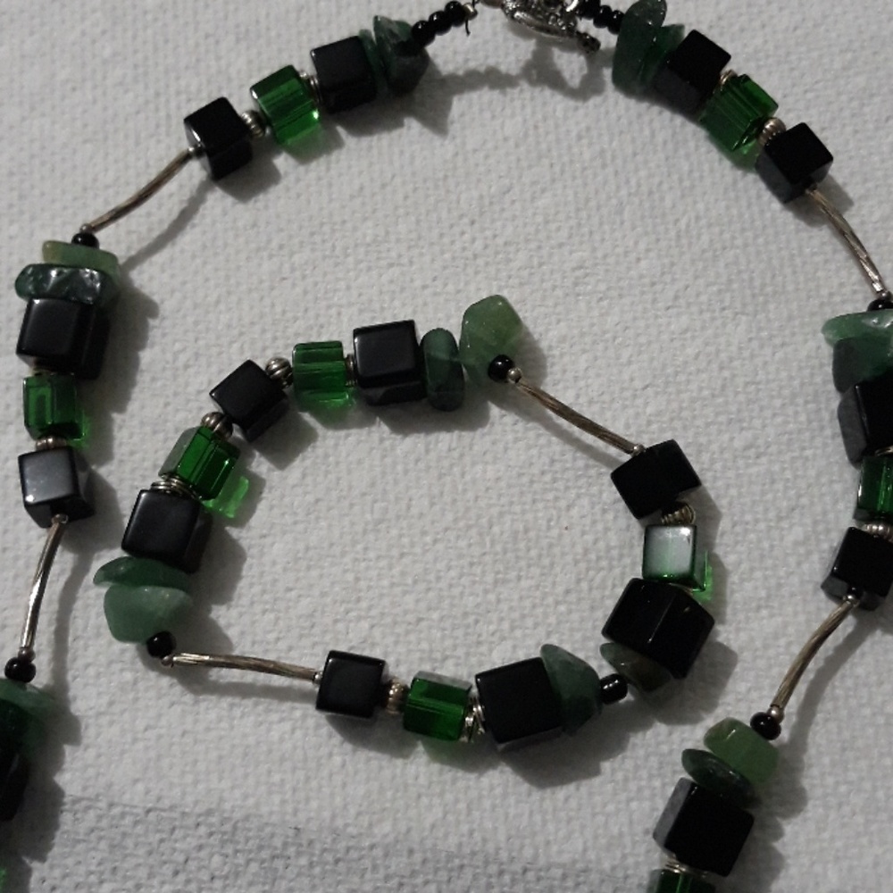 Jade jewlery set - Picture 5 of 5